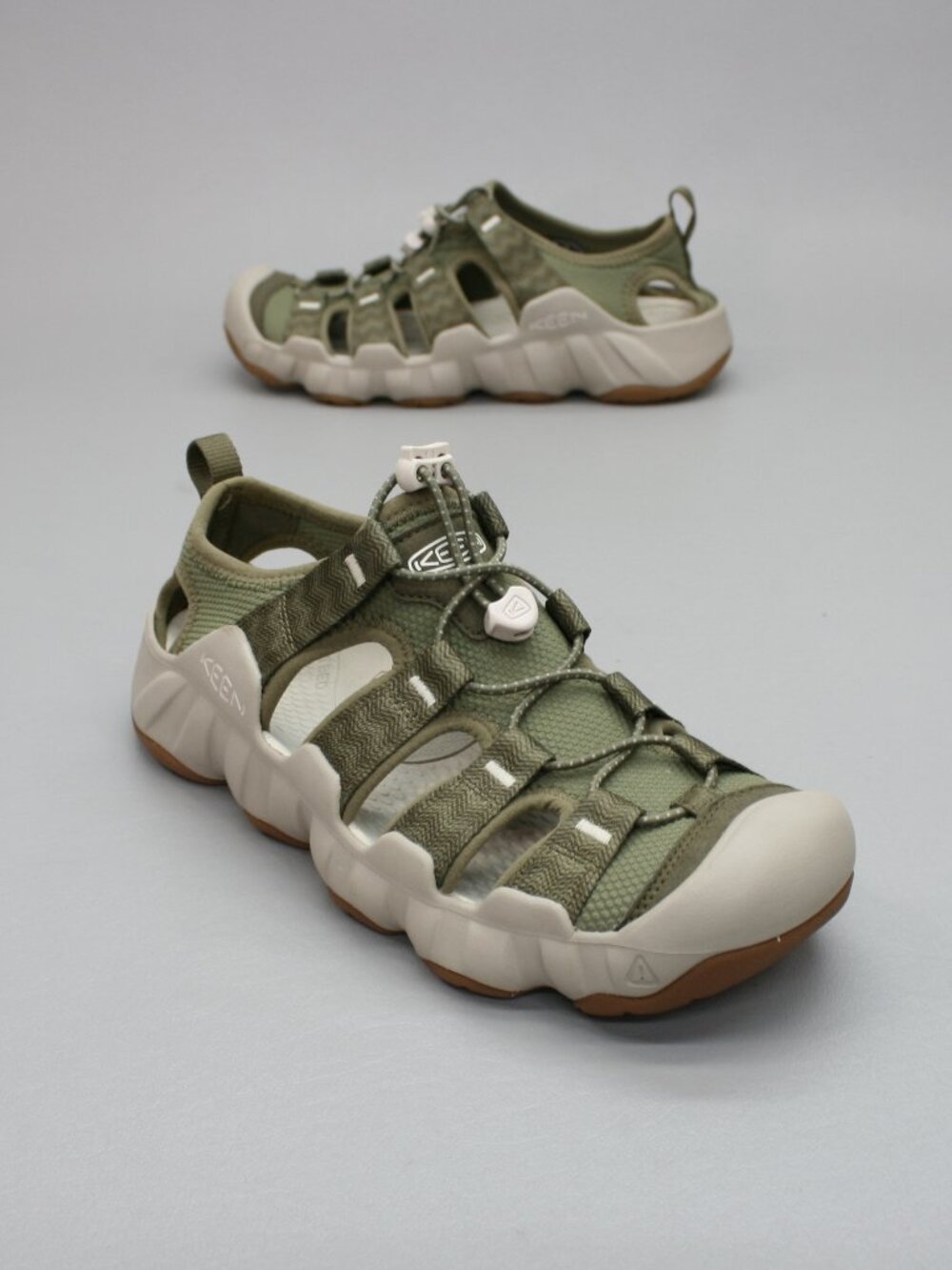 Keen Men's 8.5 Hyperport H2 Martini Olive Green Taupe Water Shoes Bungee Sandals